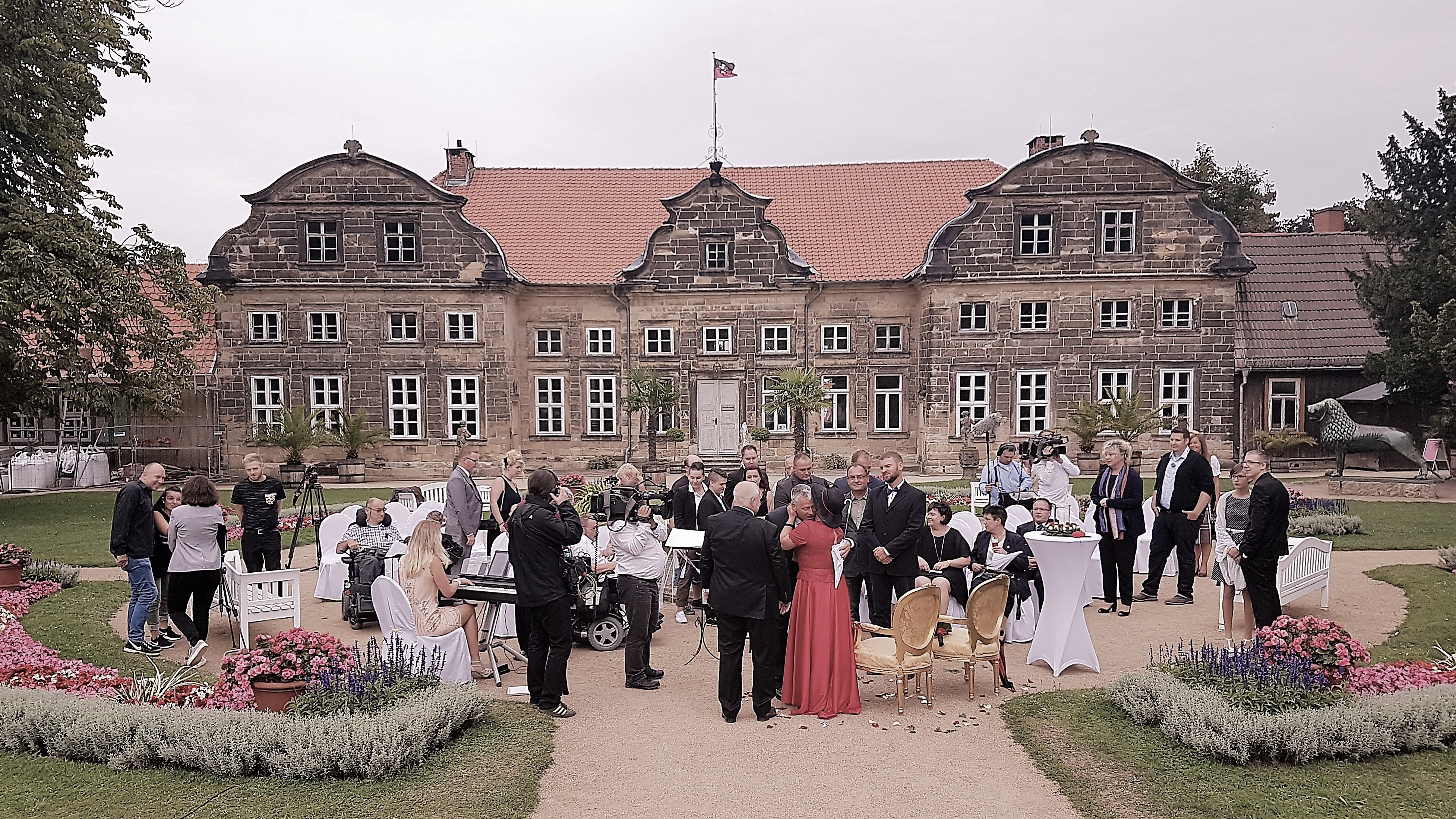 Elke Rott - Die Zeremonie - Freie Trauungen - Blankenburg - Harz 20170810 171532